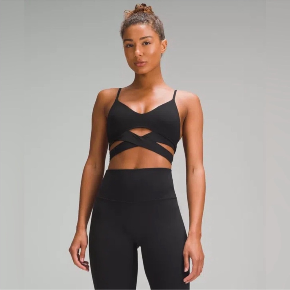 Lululemon NWT still now Bra size 8 black